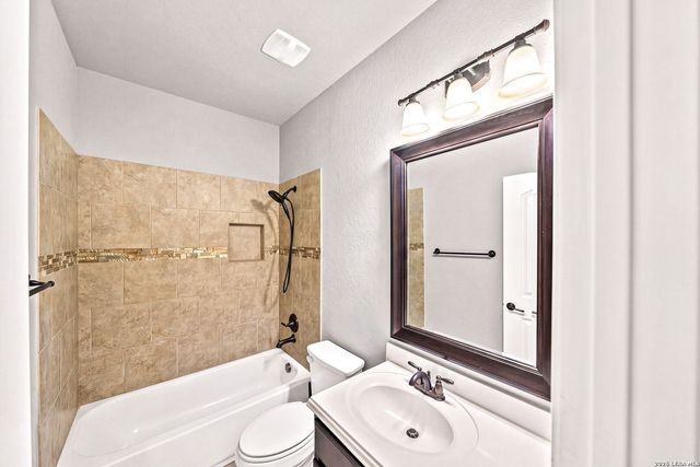 25207 Estancia Cir,, San Antonio, TX 78260