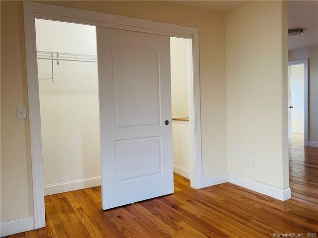 31 Brainerd Road 1, Branford, CT 06405