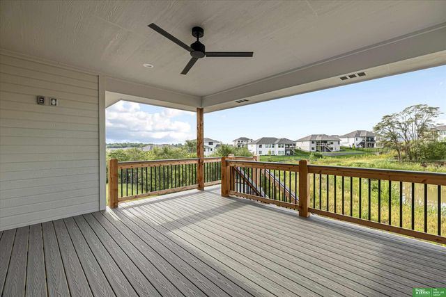 10019 Prospect Street, Papillion, NE 68046