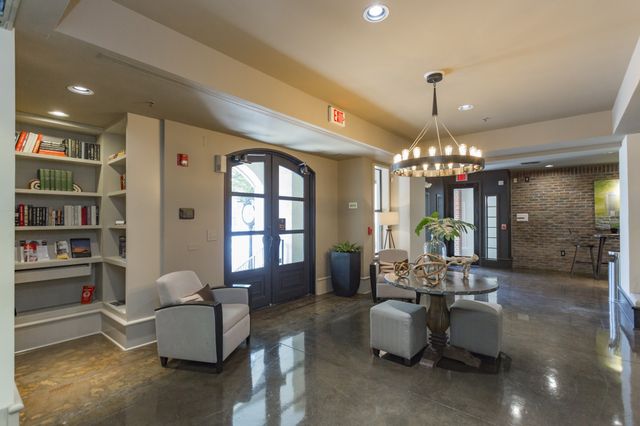 1803 Broadway Apt 516, Nashville, TN 37203