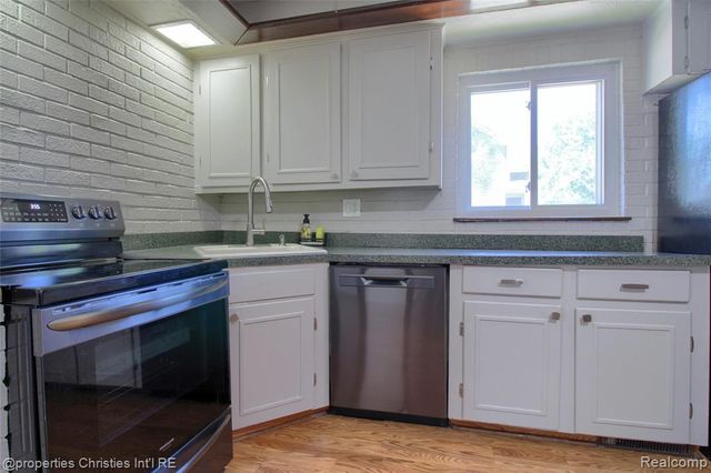 3143 Prairie Avenue, Royal Oak, MI 48073