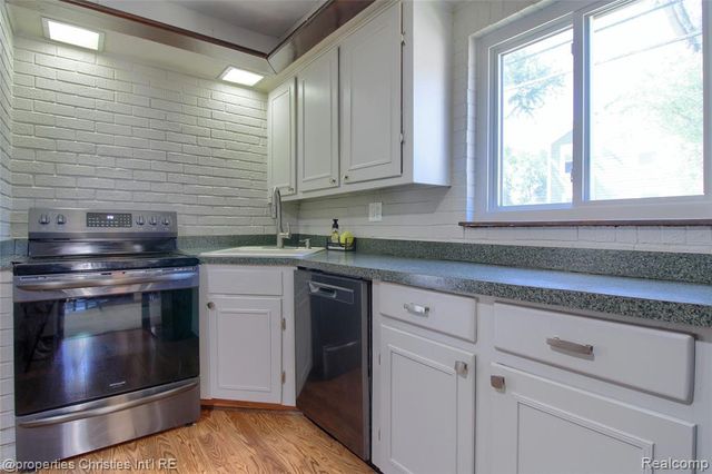 3143 Prairie Avenue, Royal Oak, MI 48073