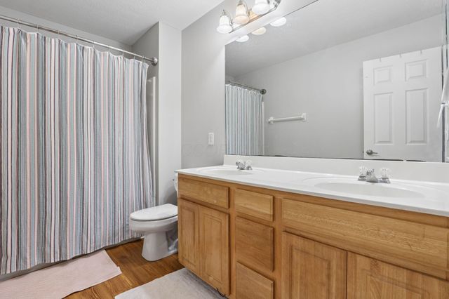 707 Pondview Drive, 36, Grove City, OH 43123