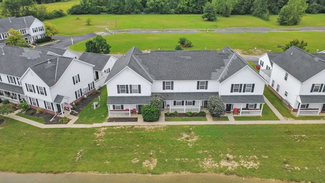 707 Pondview Drive, 36, Grove City, OH 43123