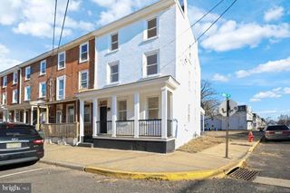 525 YORK ST, Burlington, NJ 08016