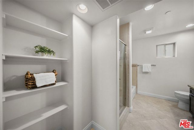 5727 Camellia Avenue 108, North Hollywood, CA 91601