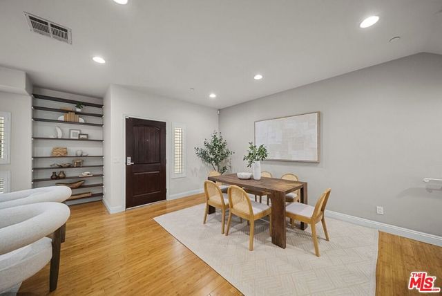 5727 Camellia Avenue 108, North Hollywood, CA 91601