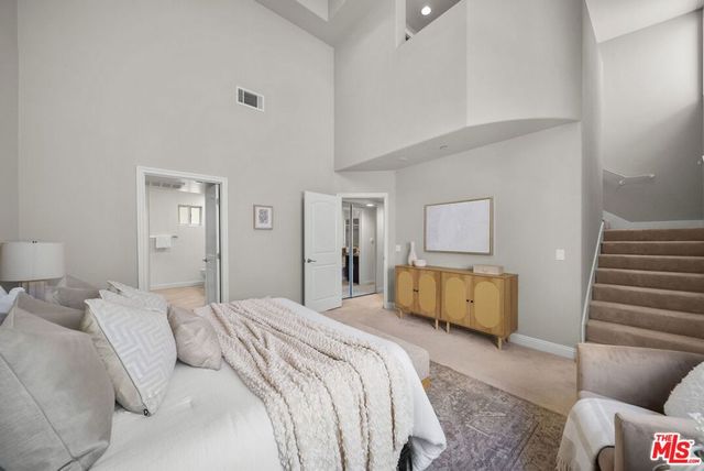 5727 Camellia Avenue 108, North Hollywood, CA 91601