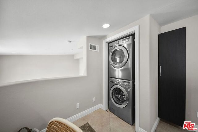 5727 Camellia Avenue 108, North Hollywood, CA 91601