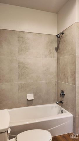 7408 Cryosphere Street, Bakersfield, CA 93311