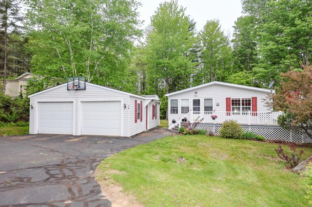 74 Dudley Circle, Laconia, NH 03246