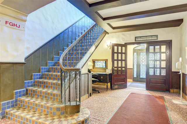 109-14 Ascan Avenue 1K, Forest Hills, NY 11375