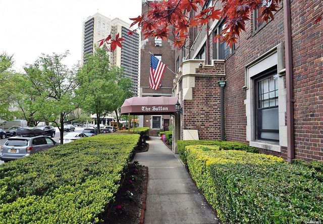 109-14 Ascan Avenue 1K, Forest Hills, NY 11375