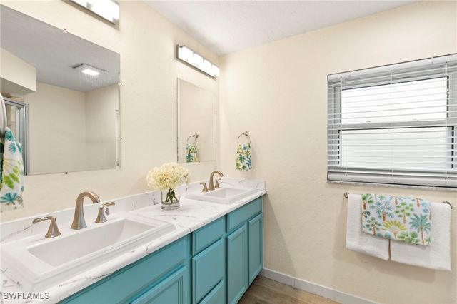 4523 Robin AVE, Naples, FL 34104