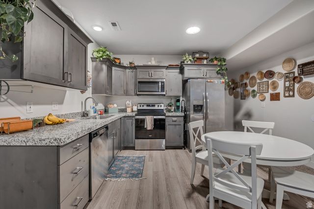 7275 N CLEAR WAY, Eagle Mountain, UT 84005