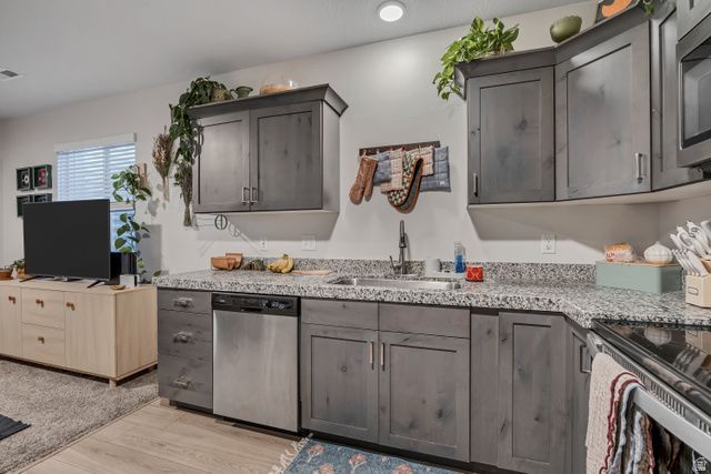 7275 N CLEAR WAY, Eagle Mountain, UT 84005