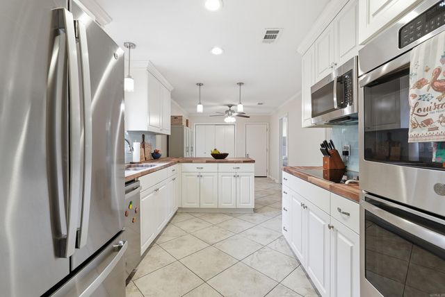 13311 Beckenham Drive, Little Rock, AR 72212