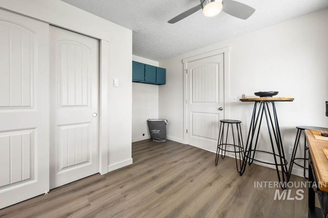 456 N School, Kuna, ID 83634