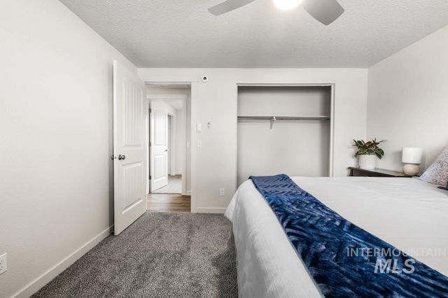 456 N School, Kuna, ID 83634