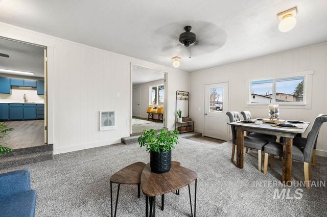 456 N School, Kuna, ID 83634