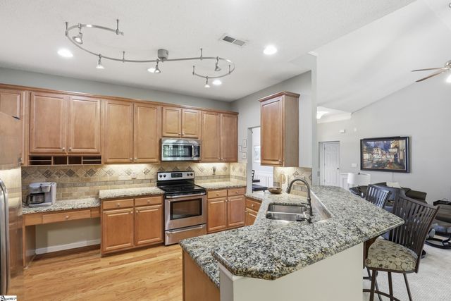 101 Gray Log Turn, Piedmont, SC 29673