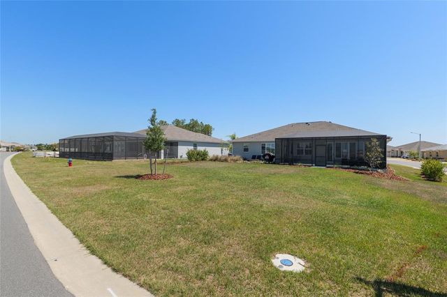 9764 SW 81ST LANE, Ocala, FL 34481
