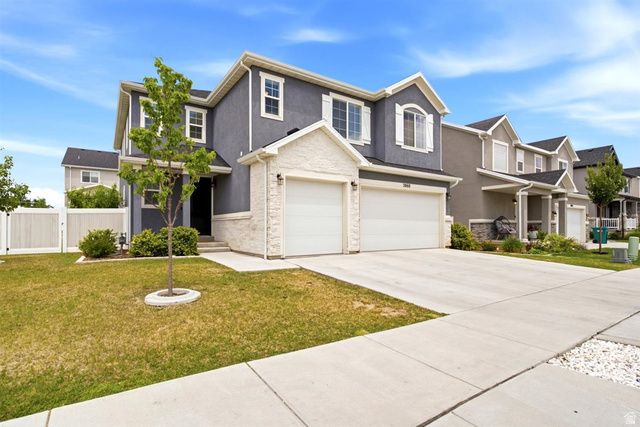 2060 W 900 N, Layton, UT 84041