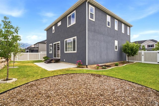 2060 W 900 N, Layton, UT 84041