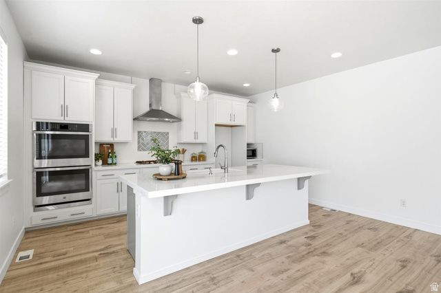 2060 W 900 N, Layton, UT 84041