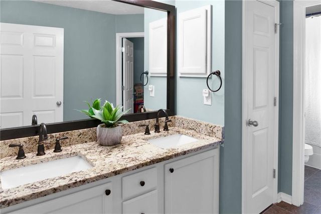 8254 Magnolia Village Drive S, Mobile, AL 36695