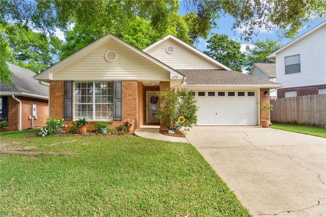 8254 Magnolia Village Drive S, Mobile, AL 36695