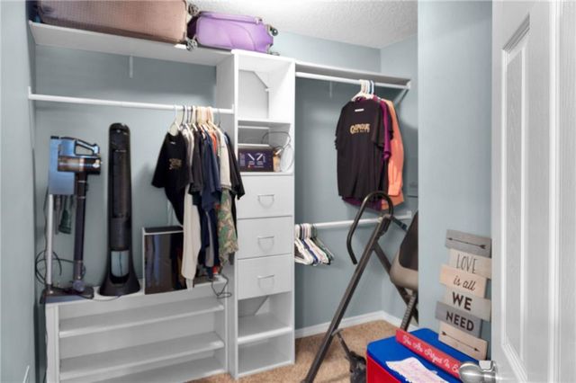 8254 Magnolia Village Drive S, Mobile, AL 36695