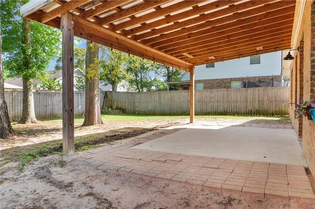 8254 Magnolia Village Drive S, Mobile, AL 36695