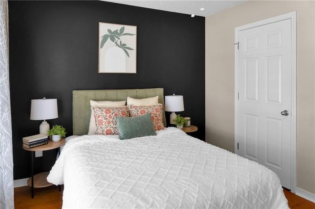 8254 Magnolia Village Drive S, Mobile, AL 36695