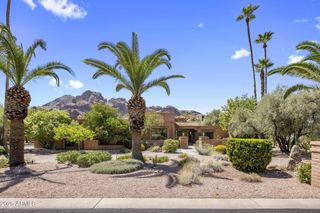 4737 E Valley Vista Lane, Paradise Valley, AZ 85253