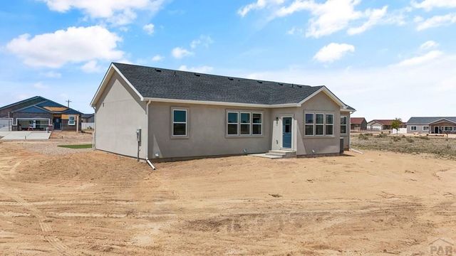 562 N Bayview Dr, Pueblo West, CO 81007