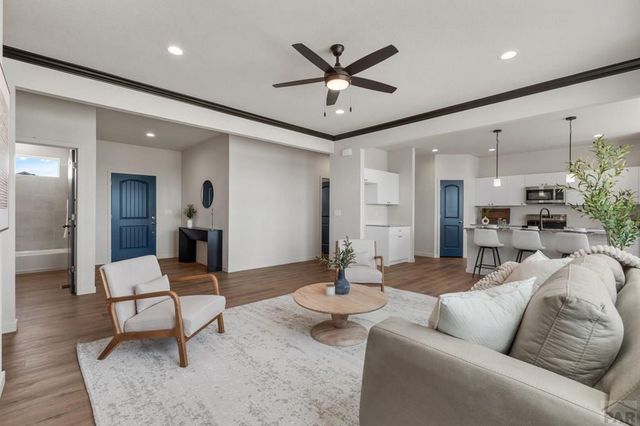 562 N Bayview Dr, Pueblo West, CO 81007