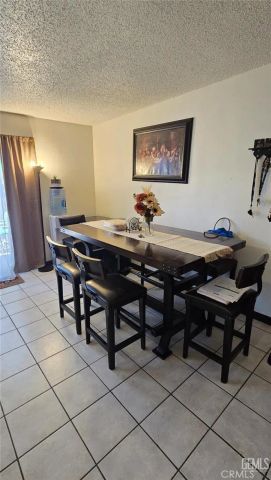 6021 Almendra Avenue C, Bakersfield, CA 93309