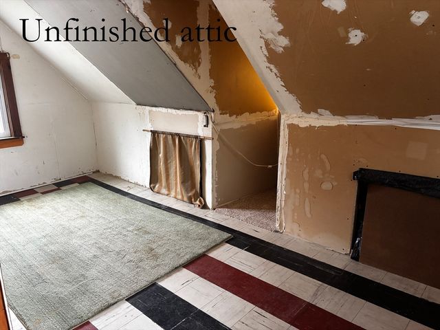 19 Wamsutta Ave, Halifax, MA 02338