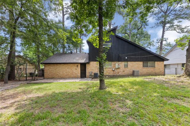 1107 Burning Tree Road, Houston, TX 77339