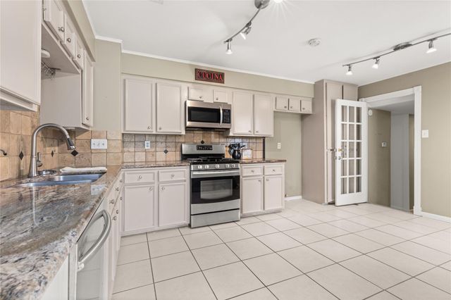 1107 Burning Tree Road, Houston, TX 77339