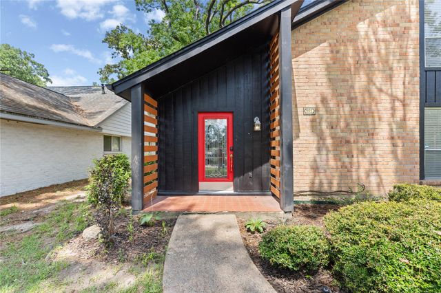 1107 Burning Tree Road, Houston, TX 77339