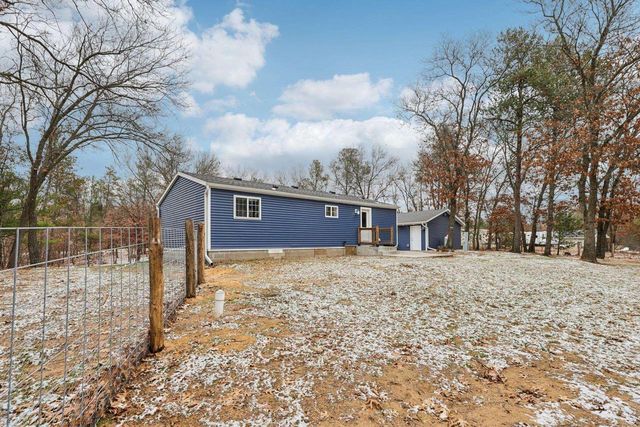 W1493 64th Street, Lyndon Station, WI 53944