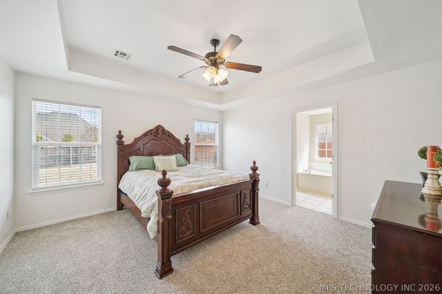 7316 E Knoxville Street, Broken Arrow, OK 74014