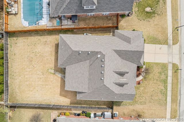 7316 E Knoxville Street, Broken Arrow, OK 74014