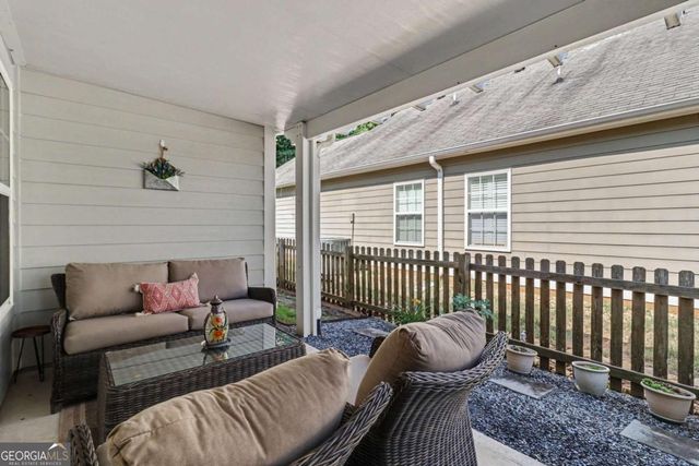 74 Medallion Park, Newnan, GA 30265