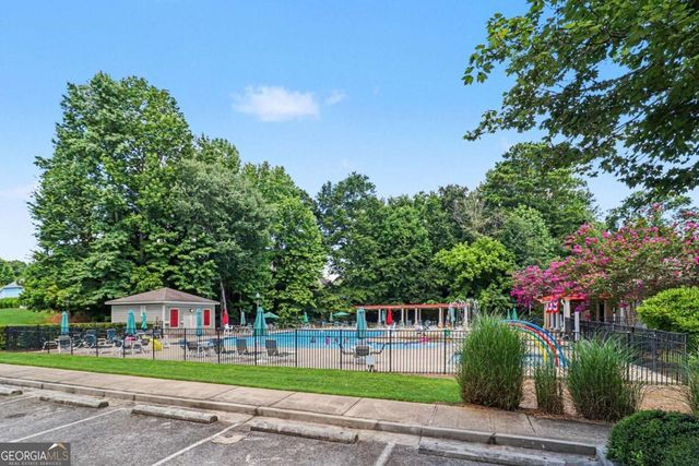 74 Medallion Park, Newnan, GA 30265
