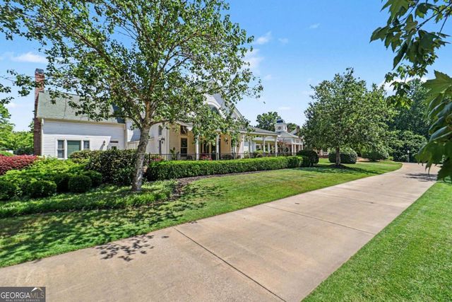 74 Medallion Park, Newnan, GA 30265