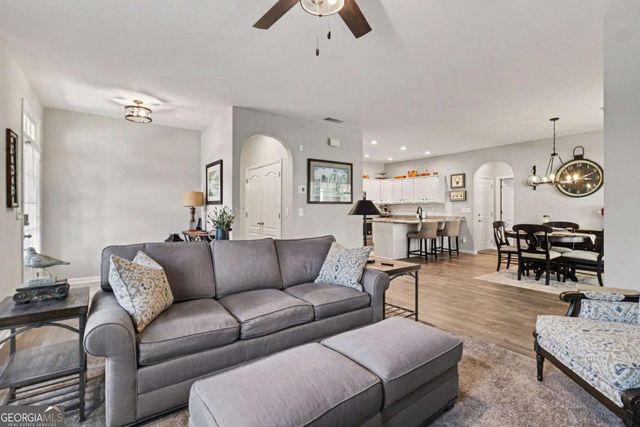 74 Medallion Park, Newnan, GA 30265