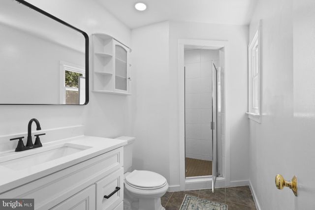 11929 WAPLES MILL RD, Oakton, VA 22124